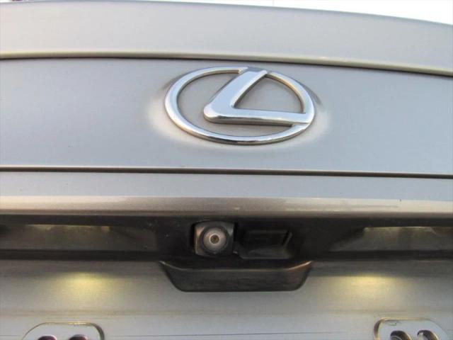 2017 Lexus RC 200t 200t