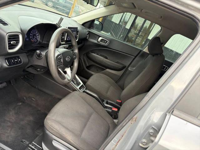 2022 Hyundai Venue SE