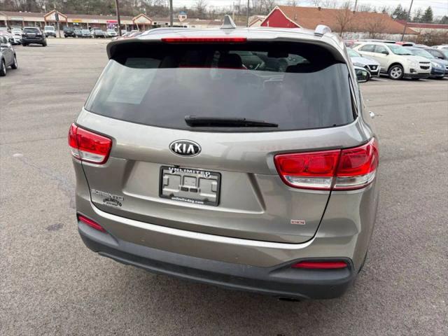 2017 Kia Sorento 2.4L LX