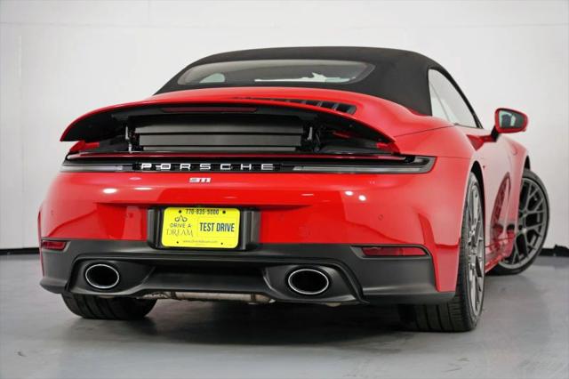 2025 Porsche 911 Carrera Cabriolet