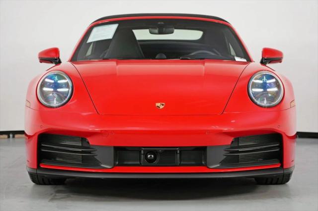 2025 Porsche 911 Carrera Cabriolet