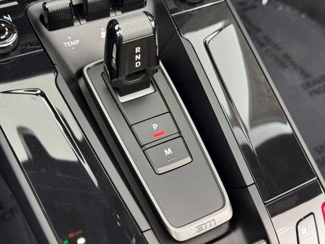 2025 Porsche 911 Carrera Cabriolet