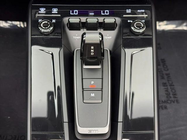 2025 Porsche 911 Carrera Cabriolet