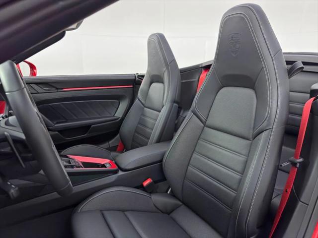 2025 Porsche 911 Carrera Cabriolet