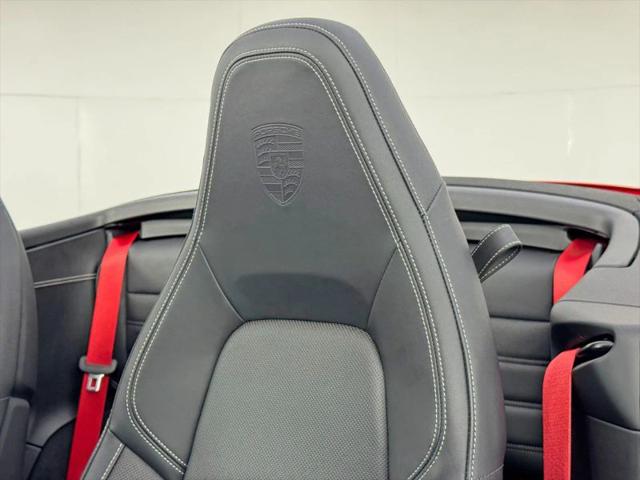 2025 Porsche 911 Carrera Cabriolet
