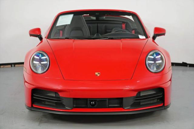 2025 Porsche 911 Carrera Cabriolet