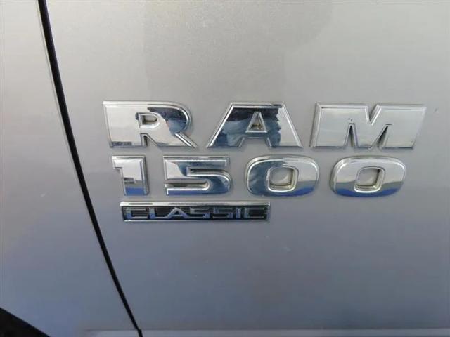 2021 Ram 1500 SLT Crew Cab 4x4 5'7" Box