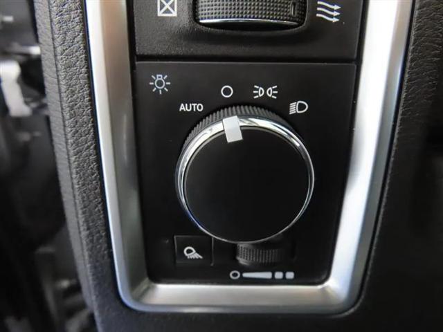 2021 Ram 1500 SLT Crew Cab 4x4 5'7" Box
