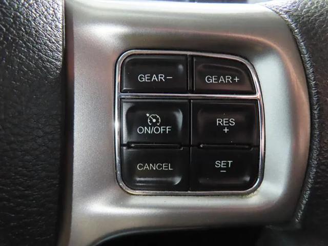 2021 Ram 1500 SLT Crew Cab 4x4 5'7" Box