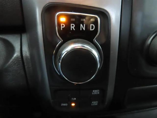 2021 Ram 1500 SLT Crew Cab 4x4 5'7" Box