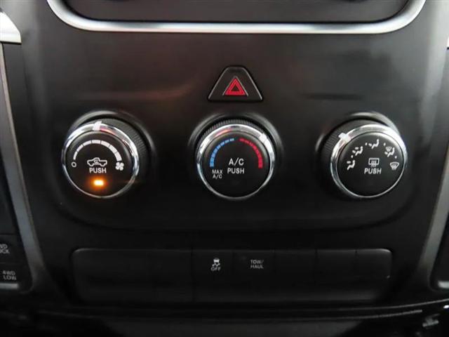 2021 Ram 1500 SLT Crew Cab 4x4 5'7" Box