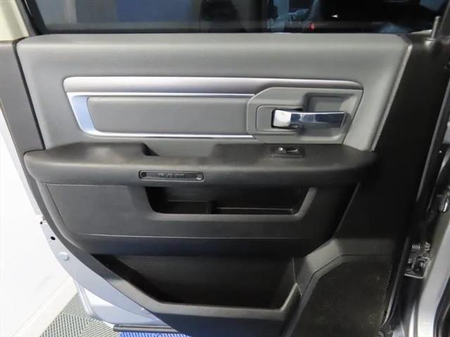 2021 Ram 1500 SLT Crew Cab 4x4 5'7" Box
