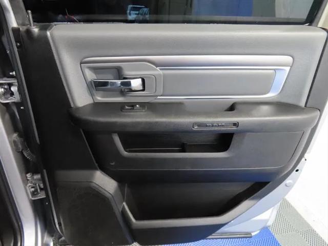 2021 Ram 1500 SLT Crew Cab 4x4 5'7" Box