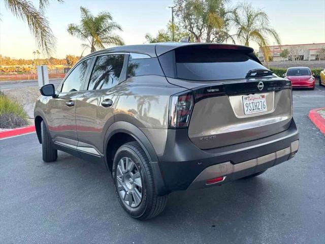2025 Nissan Kicks S FWD