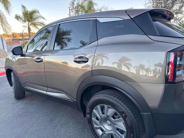 2025 Nissan Kicks S FWD