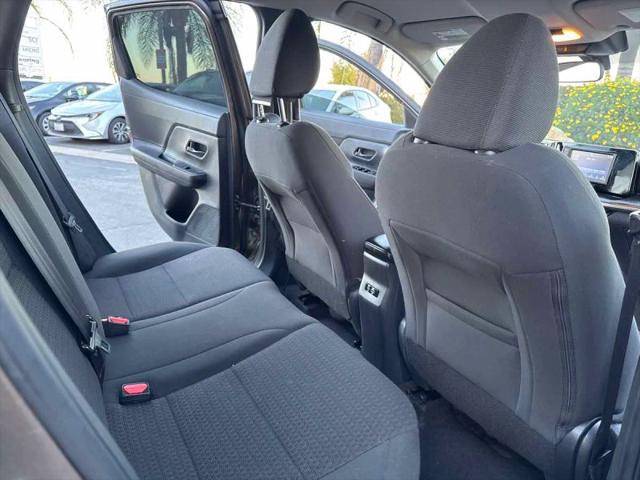 2025 Nissan Kicks S FWD