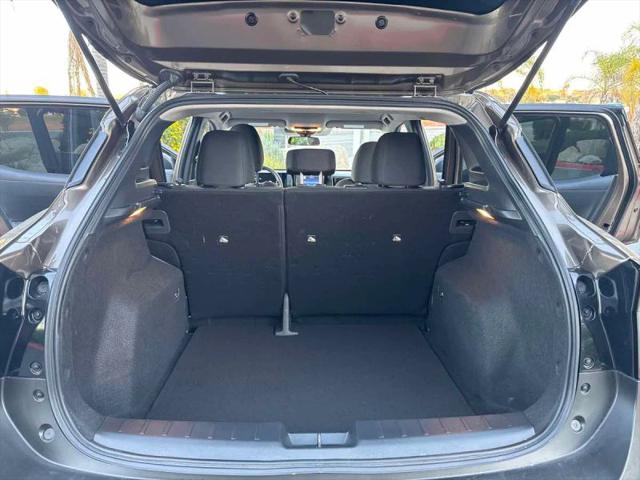 2025 Nissan Kicks S FWD