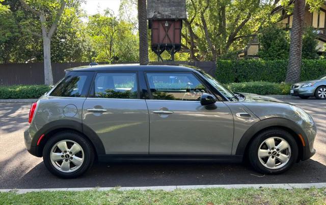 2016 MINI Hardtop Cooper