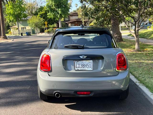 2016 MINI Hardtop Cooper