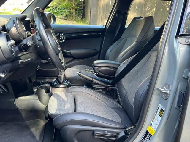 2016 MINI Hardtop Cooper