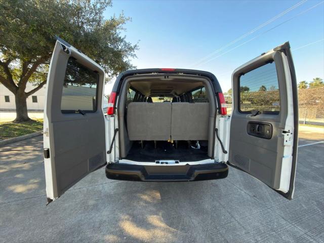 2023 Chevrolet Express Passenger RWD 3500 Extended Wheelbase LS