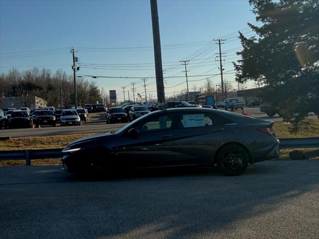 2026 Hyundai Elantra SEL Sport Premium