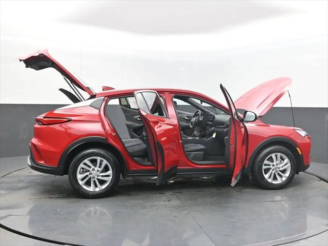 2026 Buick NV Preferred FWD