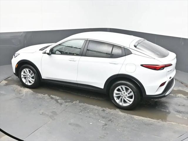 2026 Buick NV Preferred FWD