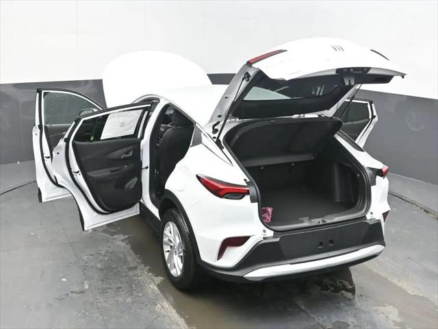 2026 Buick NV Preferred FWD