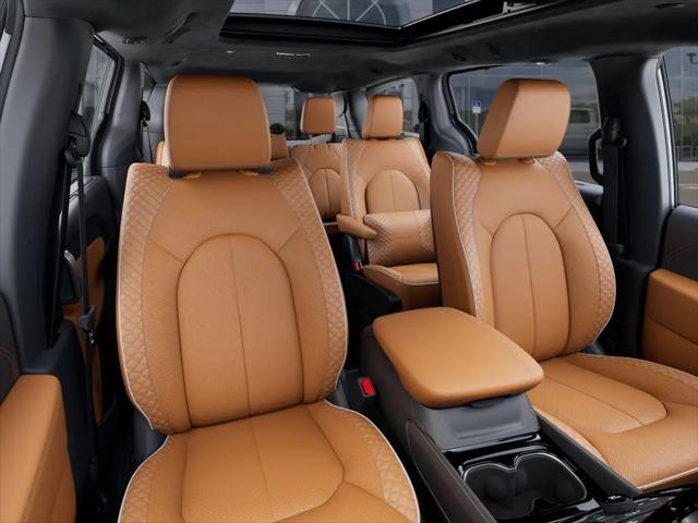 2026 Chrysler Pacifica Pinnacle AWD
