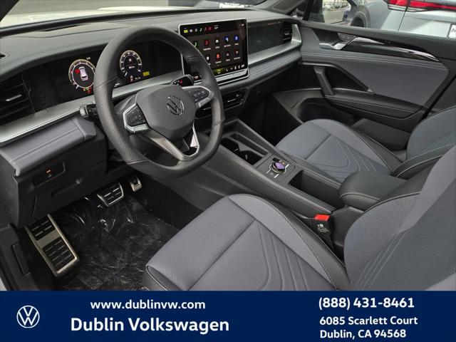 2026 Volkswagen Tiguan SE R-Line Black