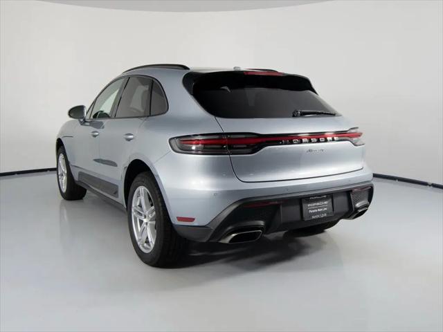 2025 Porsche Macan Macan