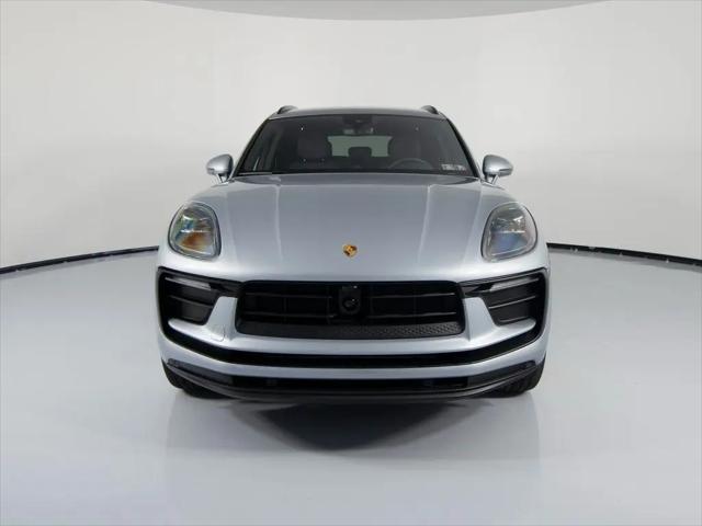 2025 Porsche Macan Macan