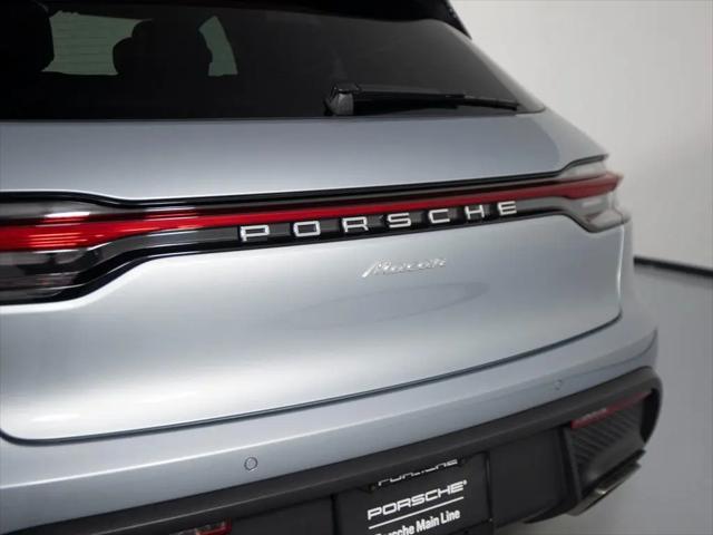 2025 Porsche Macan Macan