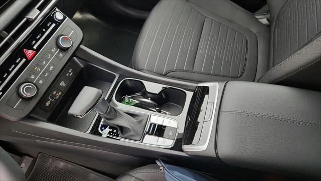 2026 Hyundai Santa Cruz SE