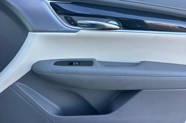 2025 Cadillac XT6 AWD Premium Luxury
