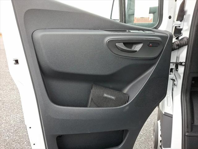 2026 Mercedes-Benz Sprinter 4500 Chassis 4-Cyl Diesel HO
