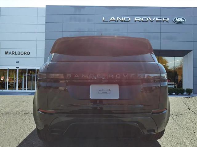 2026 Land Rover Range Rover Evoque Dynamic SE