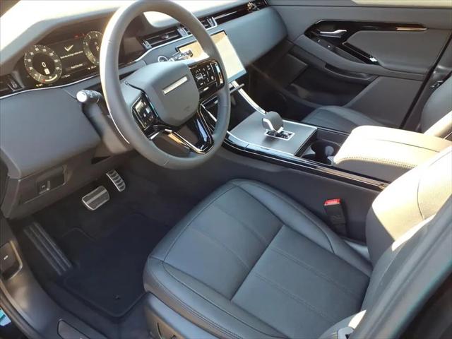 2026 Land Rover Range Rover Evoque Dynamic SE