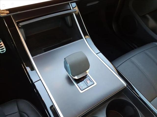 2026 Land Rover Range Rover Evoque Dynamic SE