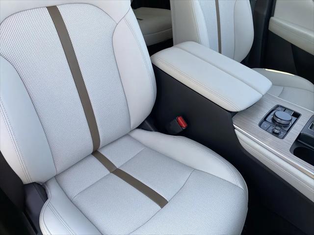 2026 Mazda X-90 Premium Plus