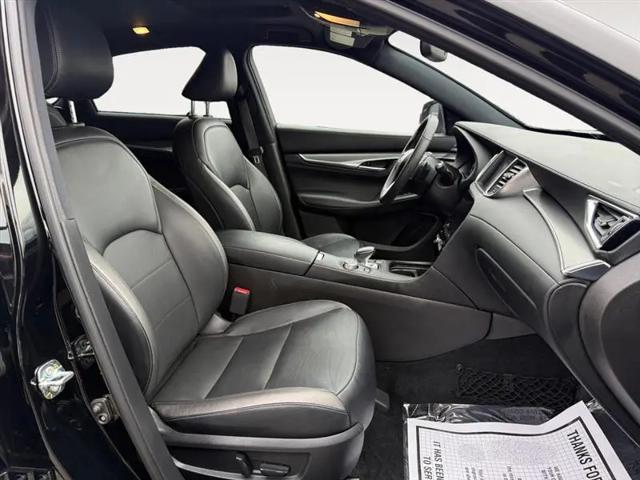 2023 INFINITI QX55 LUXE AWD