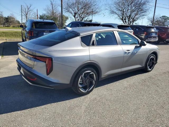 2026 Kia K4 EX