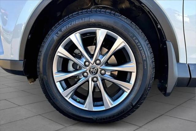 2017 Toyota RAV4 Hybrid Limited