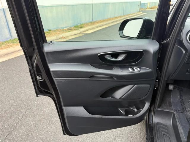 2016 Mercedes-Benz Metris Standard