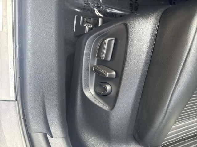 2023 Toyota Camry SE AWD