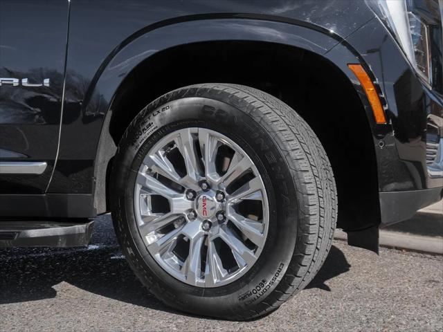 2025 GMC Yukon 4WD Denali