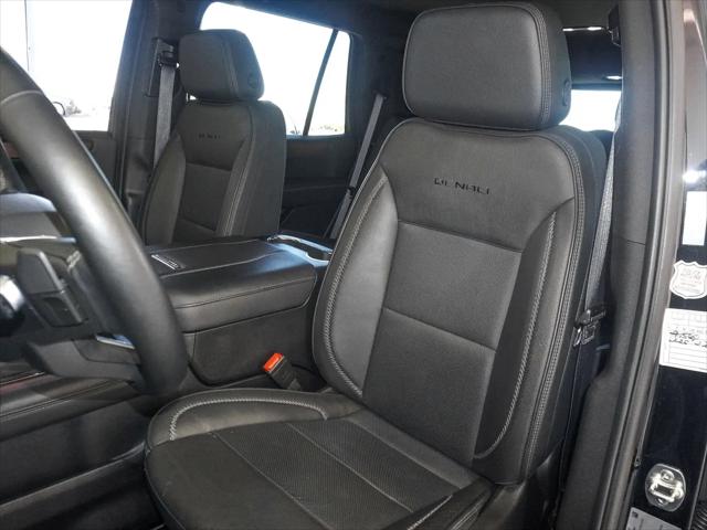 2025 GMC Yukon 4WD Denali