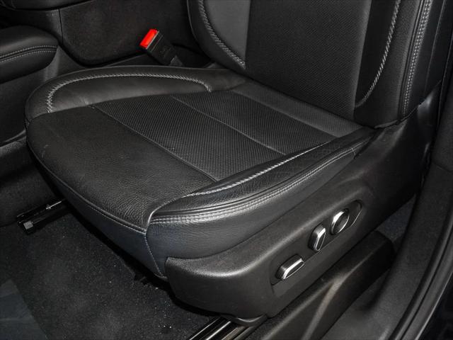 2025 GMC Yukon 4WD Denali