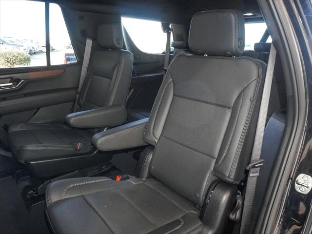 2025 GMC Yukon 4WD Denali